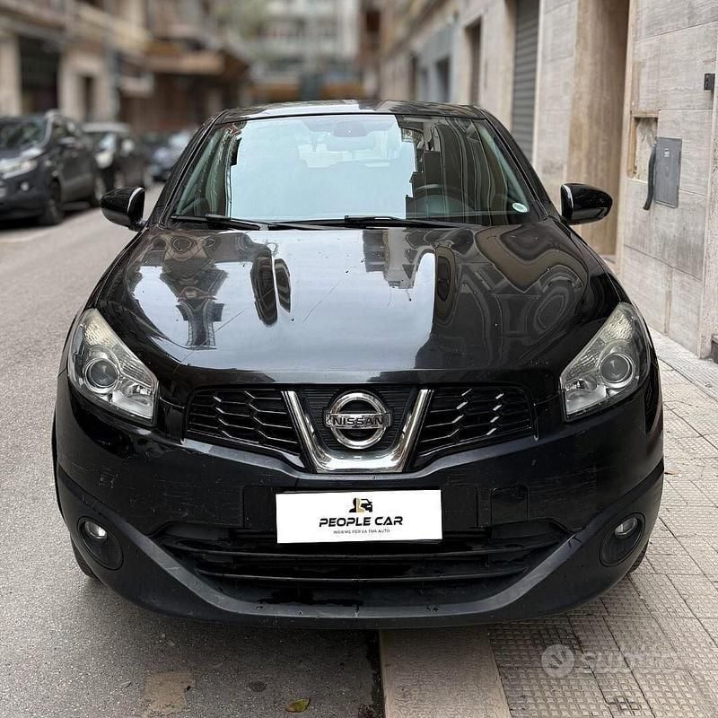 Usata Nissan Qashqai Visia 110 CV (80 kW) 2011 Nero SUV