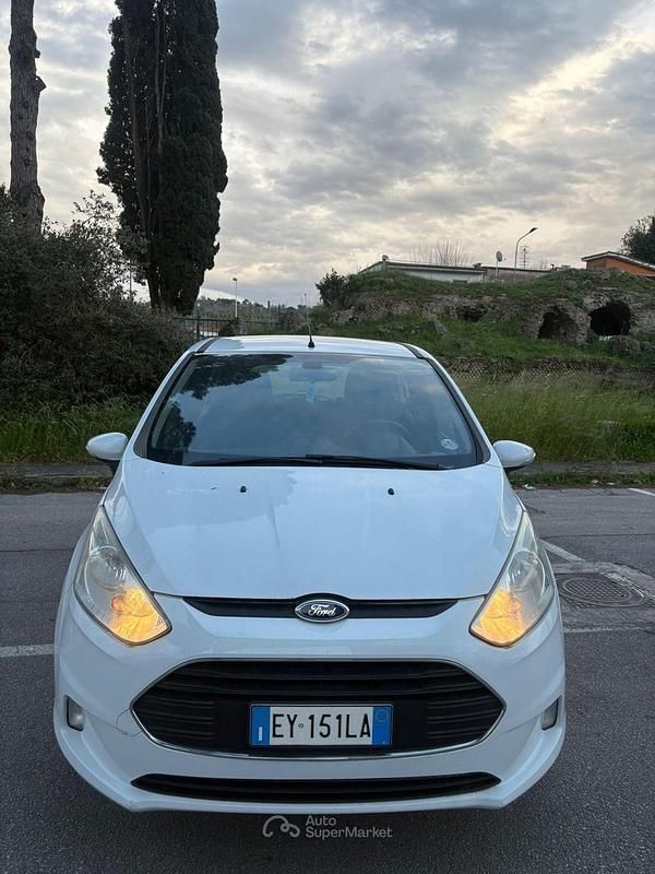 Usata Ford B-MAX Business Edition 75 CV (55 kW) 2015 Bianco Monovolume