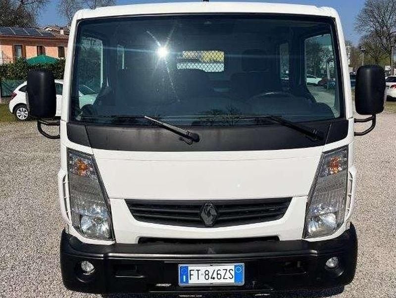 Begagnad Renault Master 131 HK (96 kW) 2019 Vit Cab
