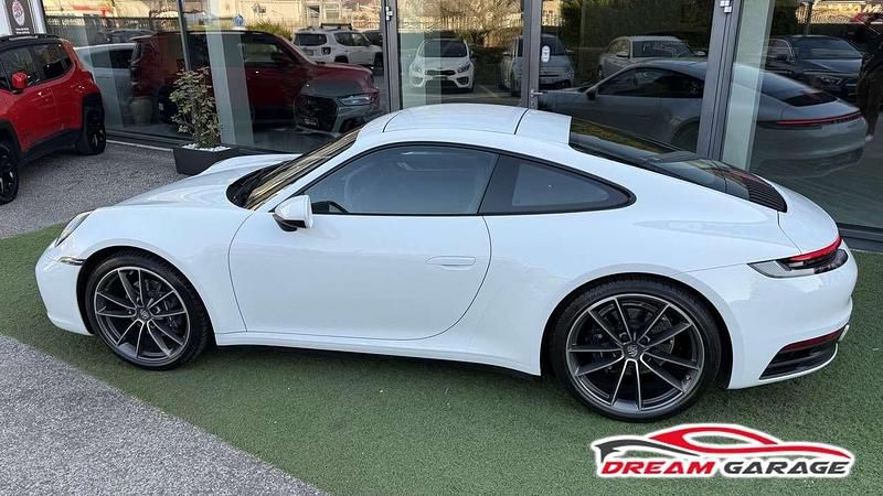 Usata Porsche 911 Carrera 4 385 CV (283 kW) 2021 Bianco Coupé