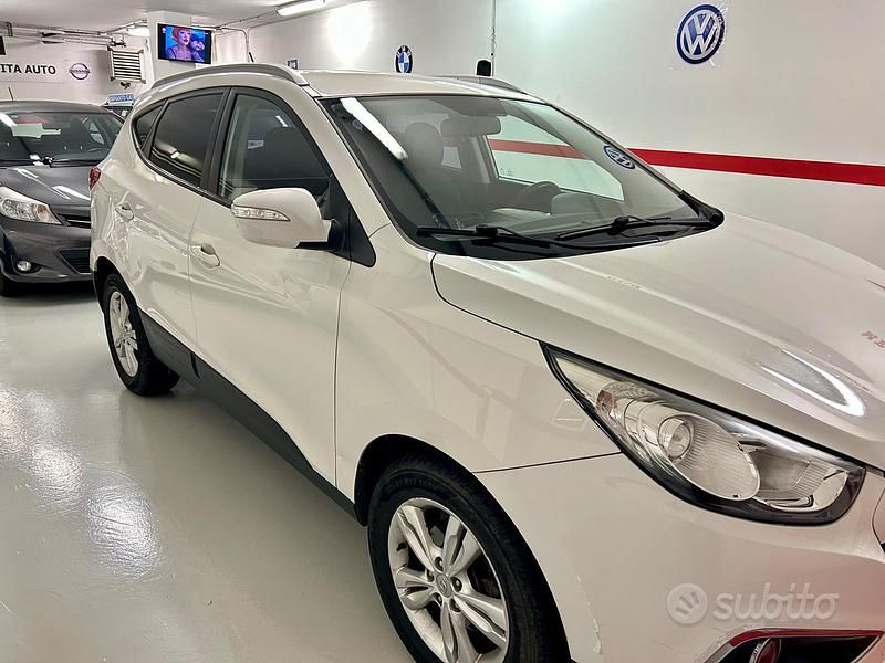 Usata Hyundai ix35 Style 116 CV (85 kW) 2012 Bianco SUV