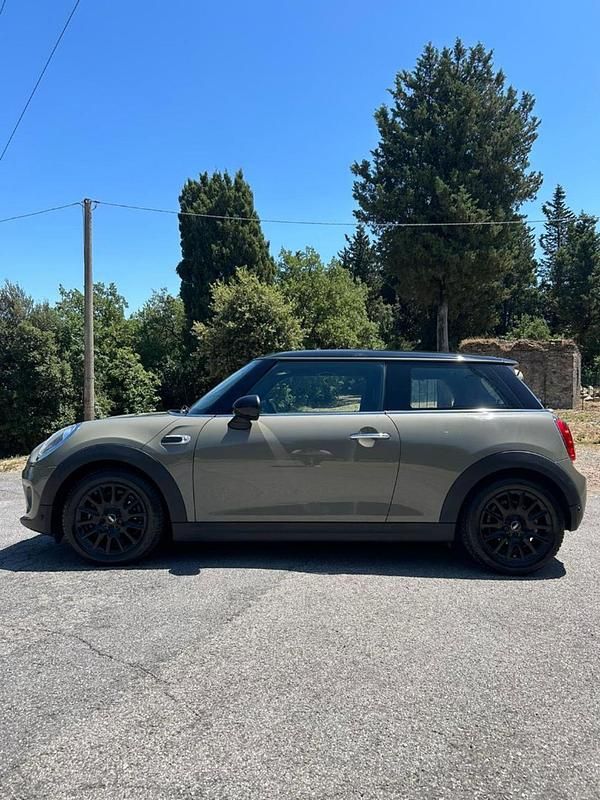 Usata Mini Cooper 136 CV (100 kW) 2019 Nero Utilitaria