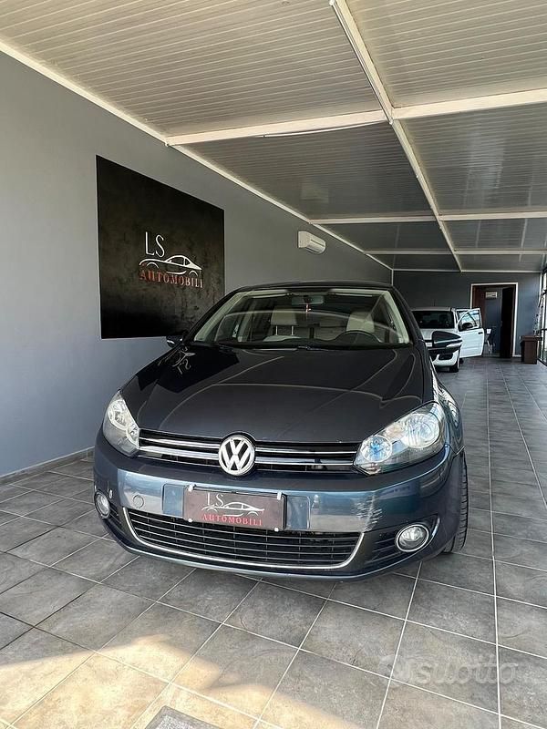 Usata VW Golf VI Highline 140 CV (102 kW) 2010 Grigio Utilitaria