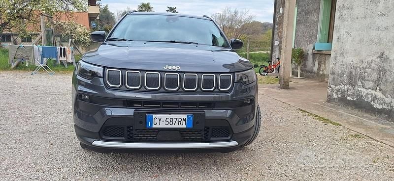 Usata Jeep Compass Limited 130 CV (95 kW) 2025 SUV