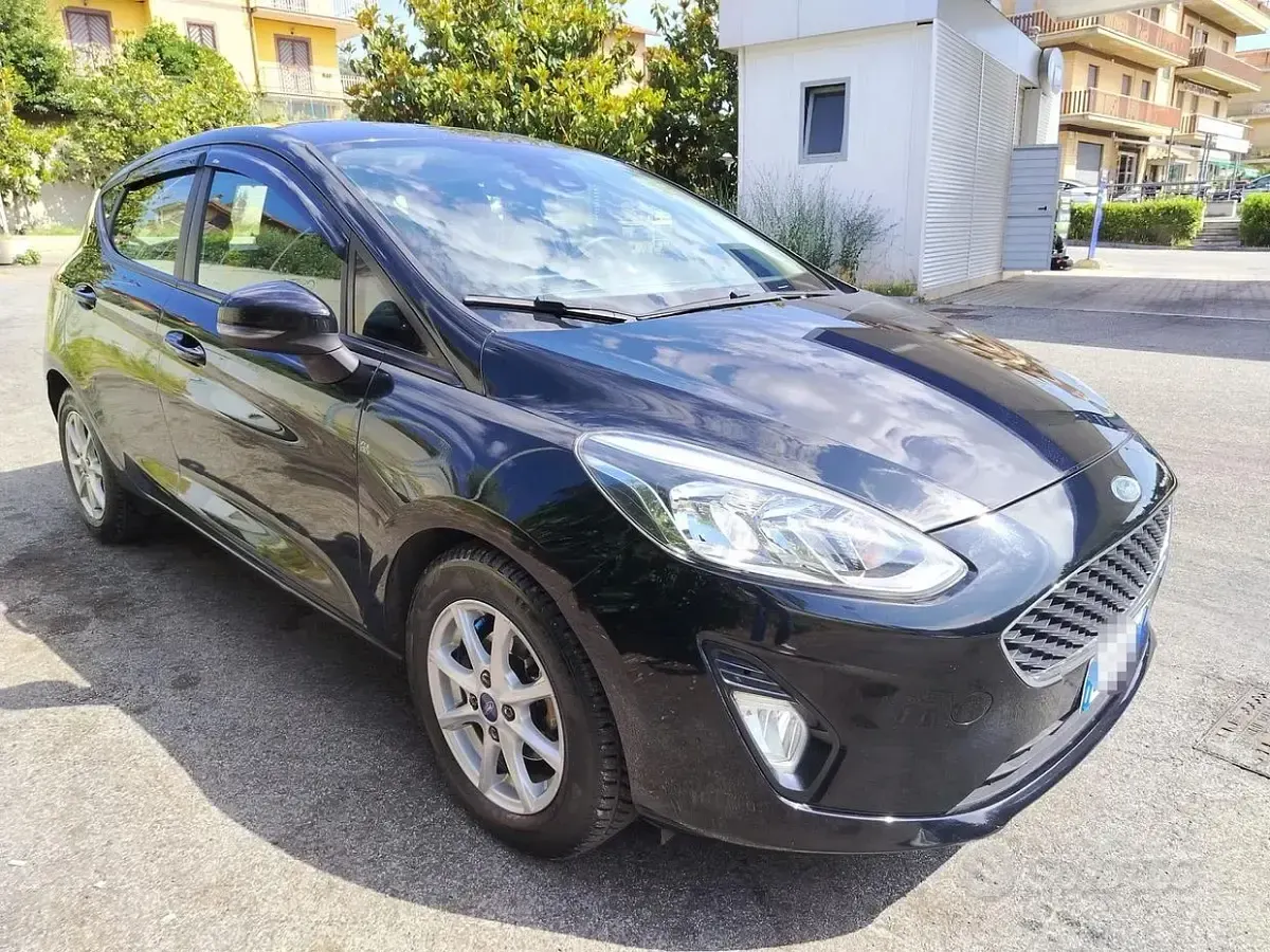 Usata Ford Fiesta ST-Line 100 CV (73 kW) 2022 Nero Utilitaria