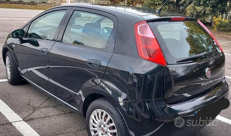 Usata Fiat Grande Punto Street 2015 Nero Utilitaria