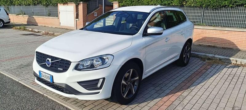 Usata Volvo XC60 R-Design 181 CV (133 kW) 2014 Bianco SUV