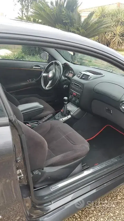 Usata Alfa Romeo GT Distinctive 150 CV (110 kW) 2008 Coupé