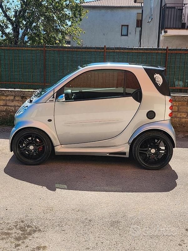 Grigio Usata 2024 Smart ForTwo Coupé Utilitaria | 5500 € - Immagine 1/4