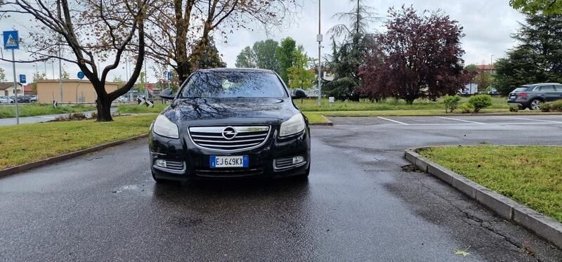 Usata Opel Insignia 160 CV (117 kW) 2011 Nero Berlina