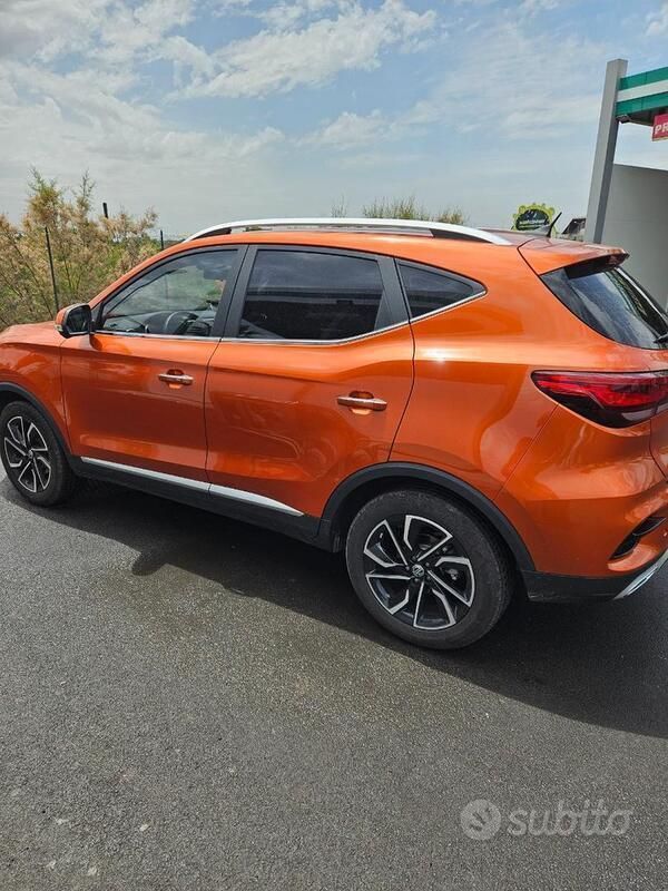 Usata MG ZS 111 CV (81 kW) 2022 Berlina