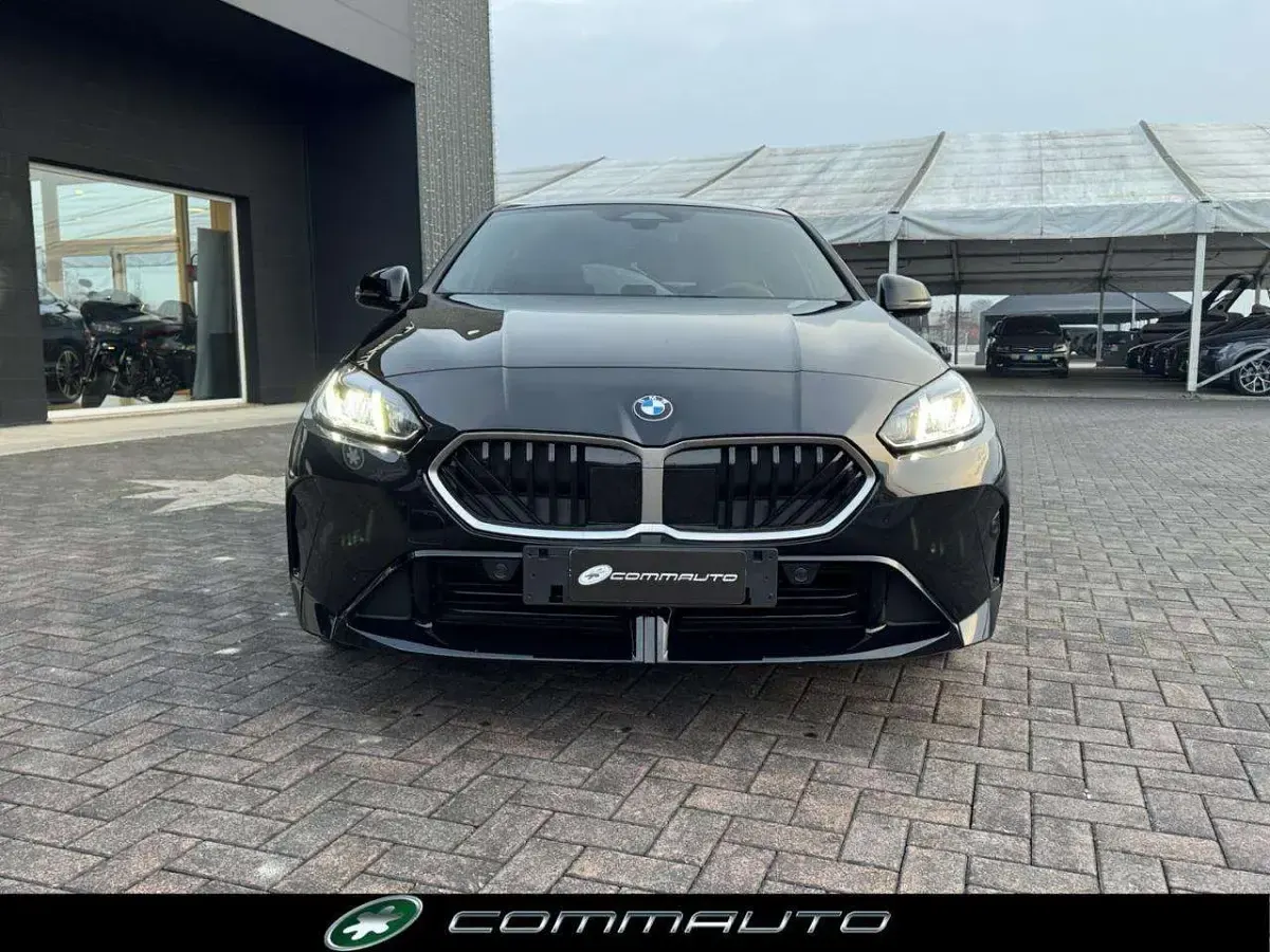 Usata BMW 118 M Sport 150 CV (110 kW) 2025 Nero Utilitaria