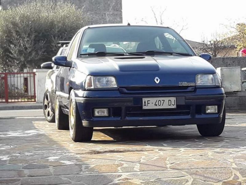 Blu Usata 1995 Renault Clio Tre volumi | 32.000 € - Immagine 1/1