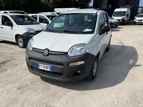 Begagnad Fiat Panda Pop 69 HK (50 kW) 2019 Halvkombi