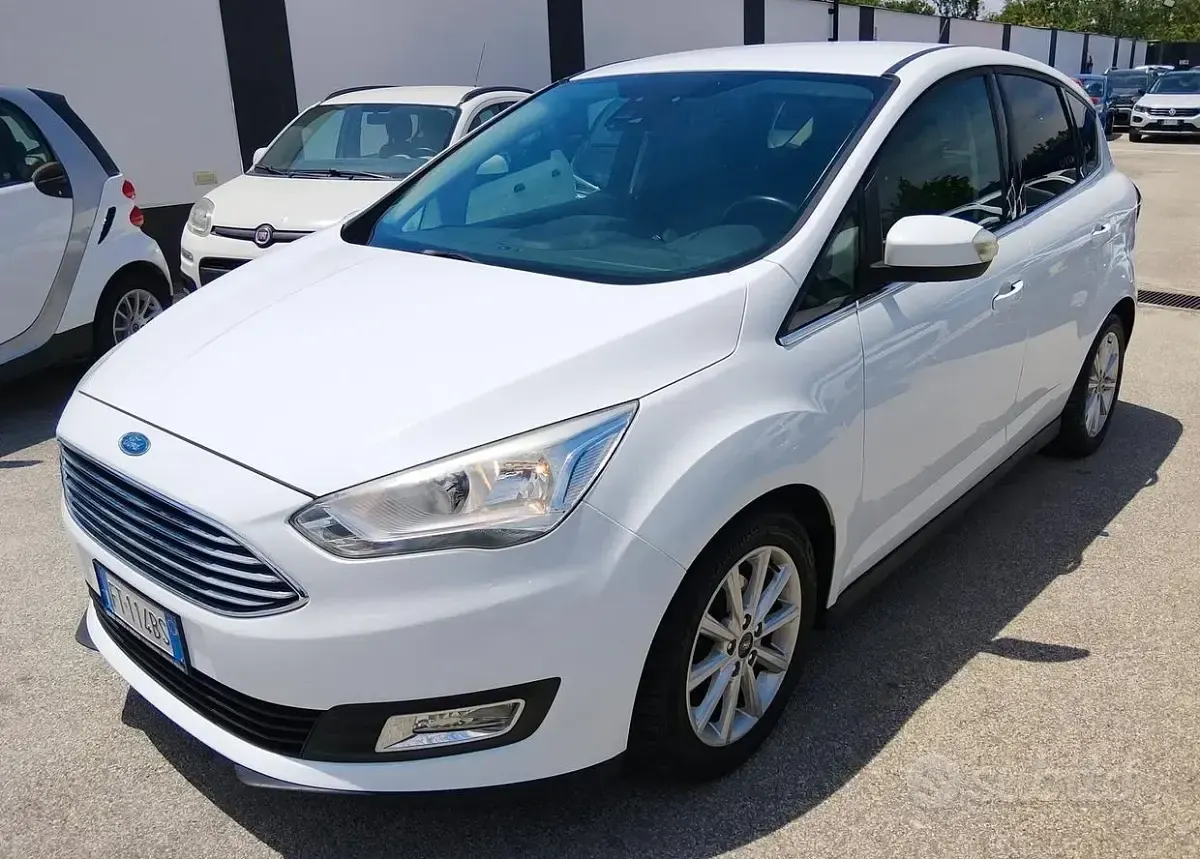 Usata Ford C-MAX Titanium 120 CV (88 kW) 2018 Bianco Monovolume