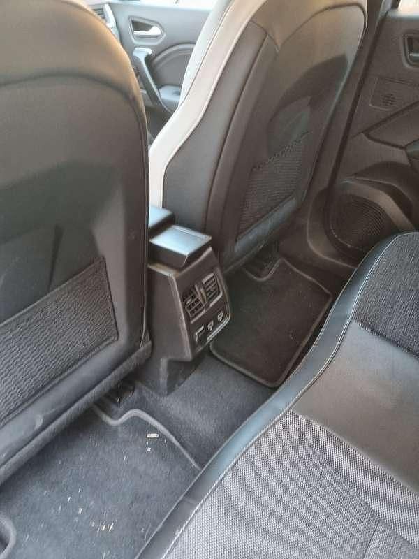 Usata Renault Captur Techno 145 CV (106 kW) 2023 SUV