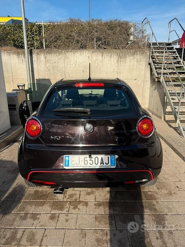 Usata Alfa Romeo MiTo 95 CV (69 kW) 2011 Nero Utilitaria