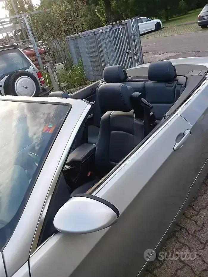 Usata BMW 320 Cabriolet 177 CV (130 kW) 2009 Grigio Cabrio