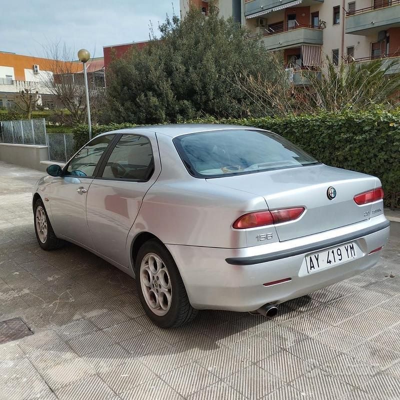 Usata Alfa Romeo 156 155 CV (114 kW) 1998 Grigio Berlina