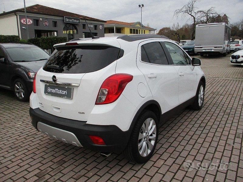 Usata Opel Mokka Cosmo 136 CV (100 kW) 2015 Bianco SUV