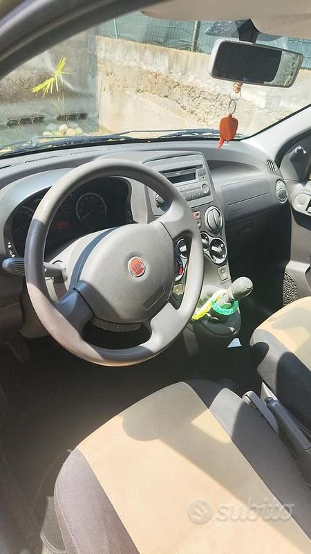 Usata Fiat Panda 77 CV (56 kW) 2009 Utilitaria