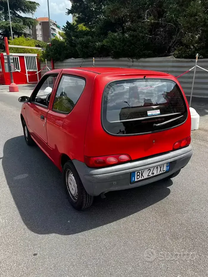 Usata Fiat Seicento 39 CV (28 kW) 2000 Rosso Utilitaria