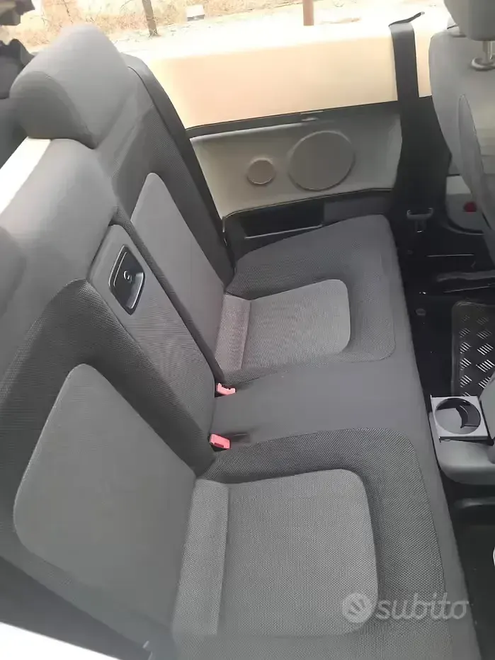 Usata VW New Beetle 101 CV (74 kW) 2005 Utilitaria