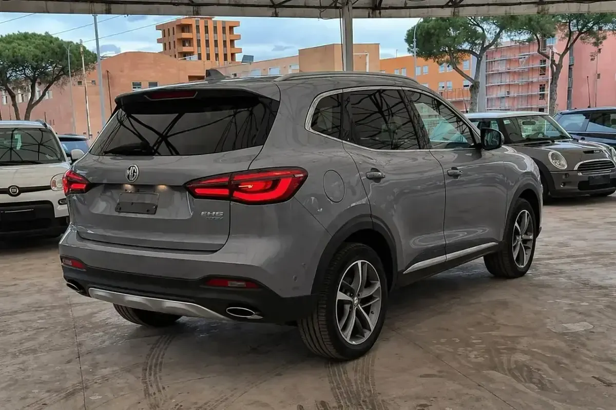 Usata MG HS Excite 162 CV (119 kW) 2021 Grigio SUV