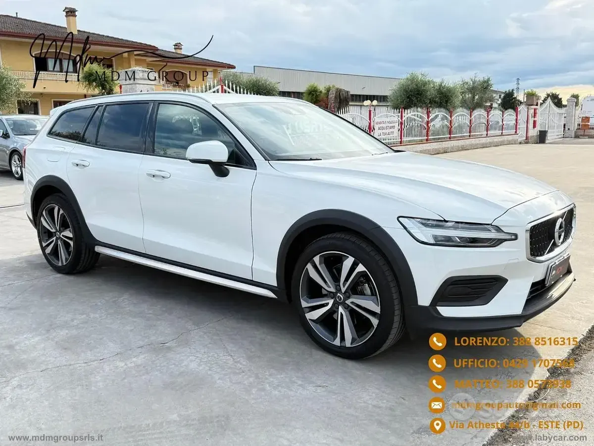 Usata Volvo V60 CC 197 CV (144 kW) 2021 Bianco Station wagon