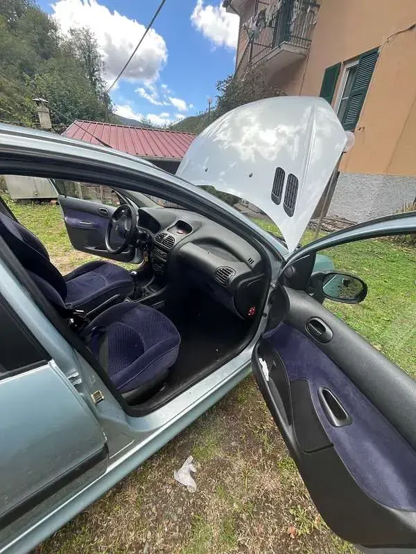 Usata Peugeot 206 88 CV (64 kW) 2005 Blu/azzurro Berlina
