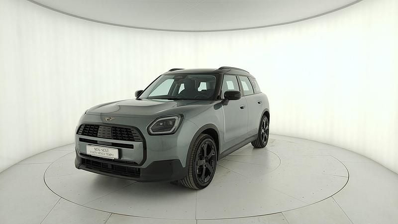Smokey green Usata 2025 Mini Countryman Classic SUV | 36.600 € (Ottimo prezzo) - Immagine 1/4