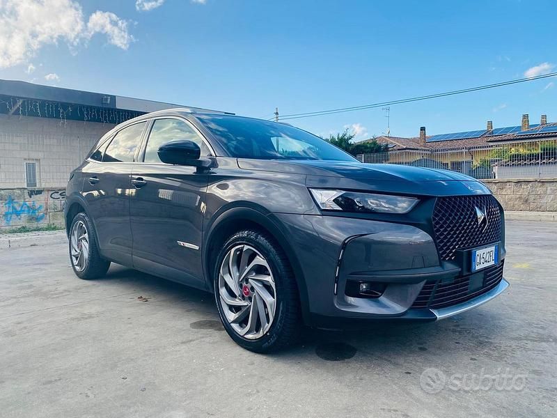 Grigio Usata 2020 DS Automobiles DS7 Crossback Performance SUV | 21.900 € (Ottimo prezzo) - Immagine 1/4