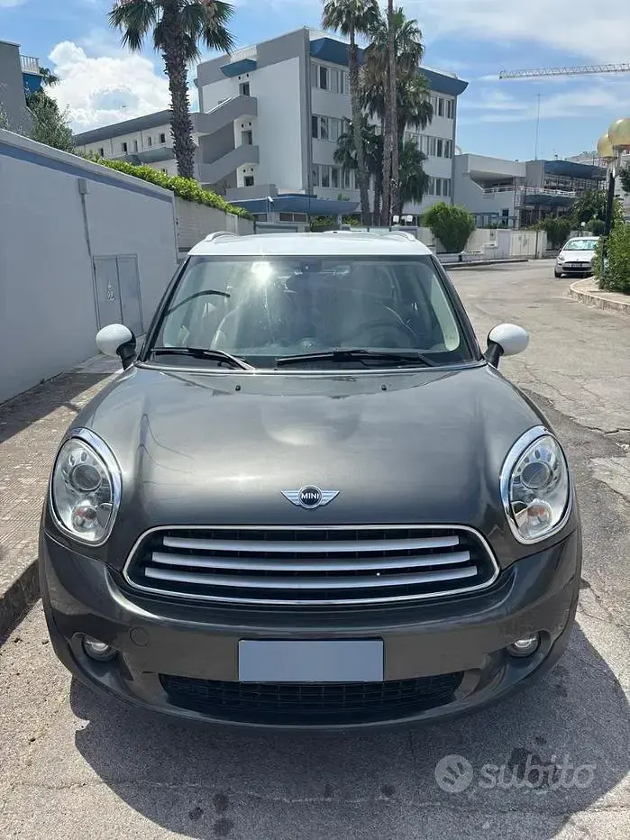 Usata Mini Cooper D Countryman 111 CV (81 kW) 2012 Grigio SUV