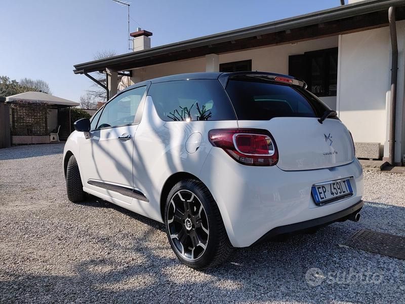 Usata Citroën DS3 82 CV (60 kW) 2013 Bianco
