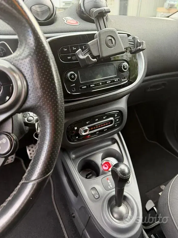 Usata Smart ForFour 70 CV (51 kW) 2016 Utilitaria