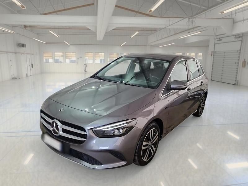 Usata Mercedes B250e 160 CV (117 kW) 2021 Grigio Monovolume