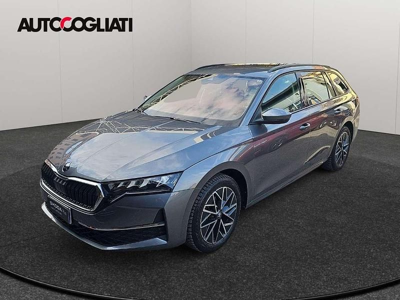 Usata Skoda Octavia Executive 150 CV (110 kW) 2025 Grigio Station wagon