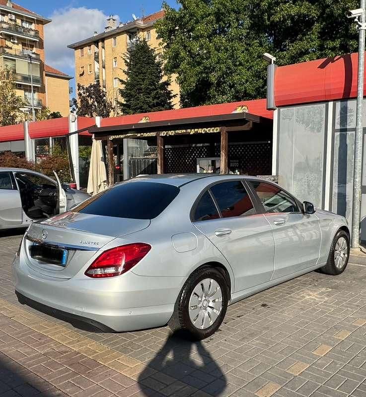Usata 2016 Mercedes C200 Business Tre volumi | 15.000 € (Buon prezzo) - Immagine 1/4