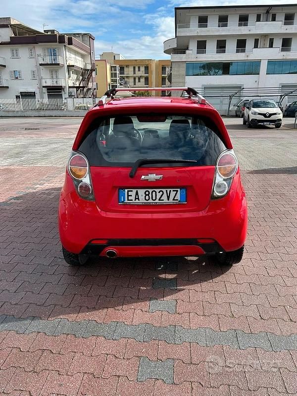 Usata Chevrolet Spark 81 CV (59 kW) 2010 Rosso Utilitaria