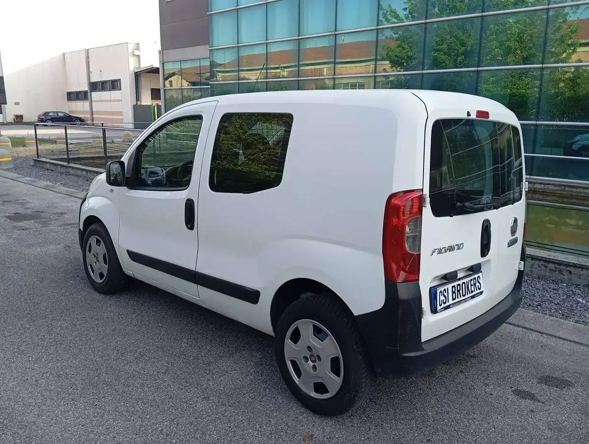 Usata Fiat Fiorino 95 CV (69 kW) 2021 Bianco Monovolume