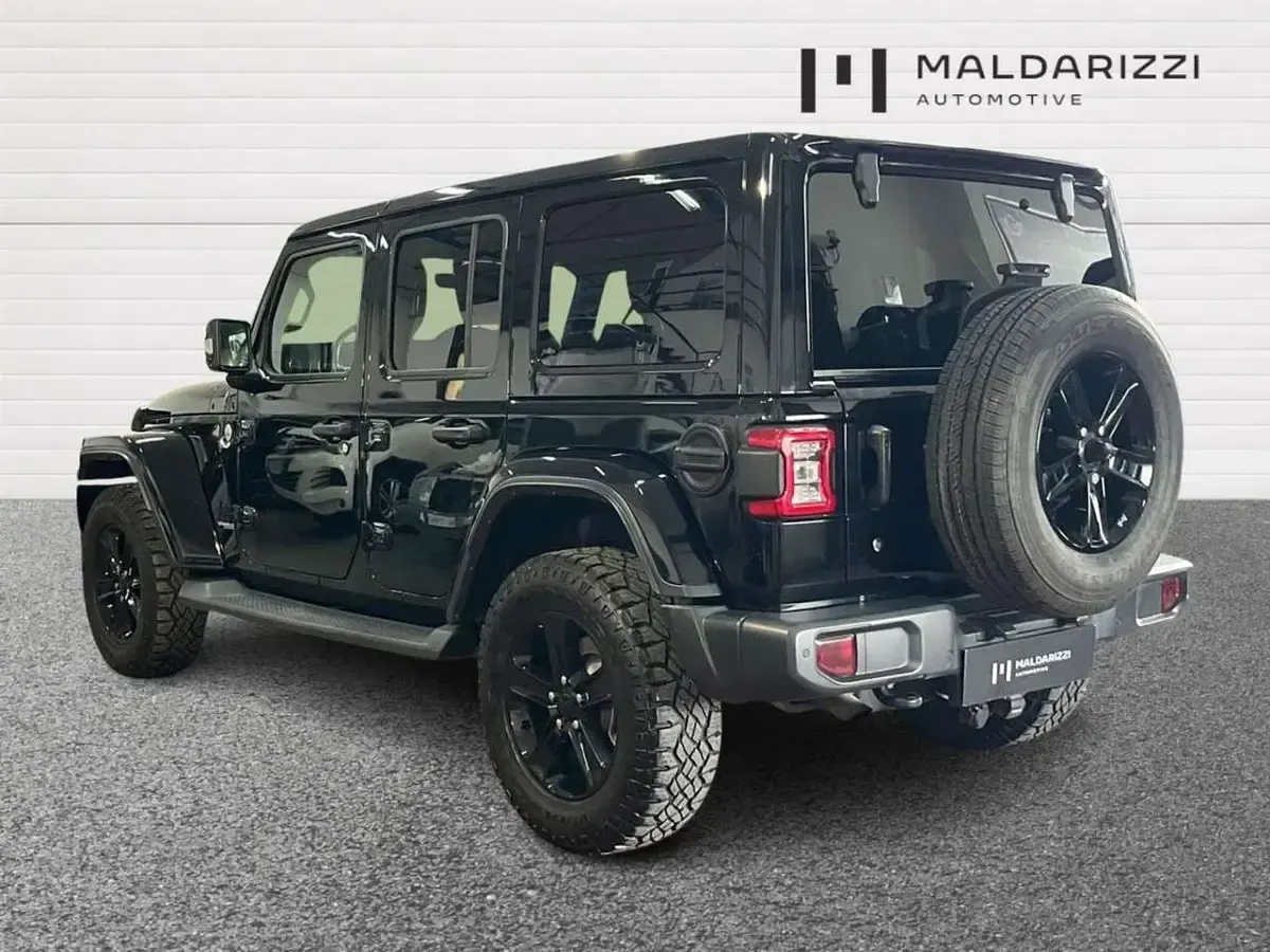 Usata Jeep Wrangler Unlimited Sahara 200 CV (147 kW) 2018 Nero SUV