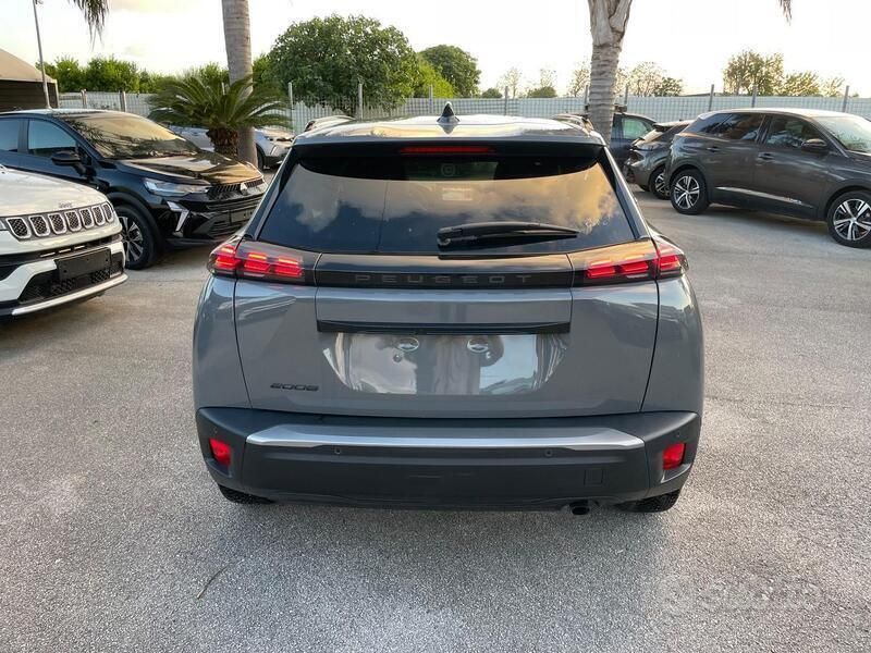 Nuova Peugeot 2008 Allure 100 CV (73 kW) 2025 Nero SUV