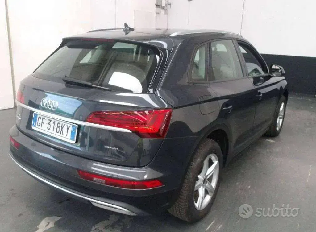 Usata Audi Q5 Business 204 CV (150 kW) 2021 Grigio SUV