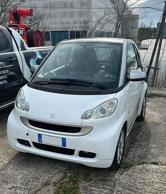 Usata Smart ForTwo Coupé Pure 71 CV (52 kW) 2012 Bianco Coupé