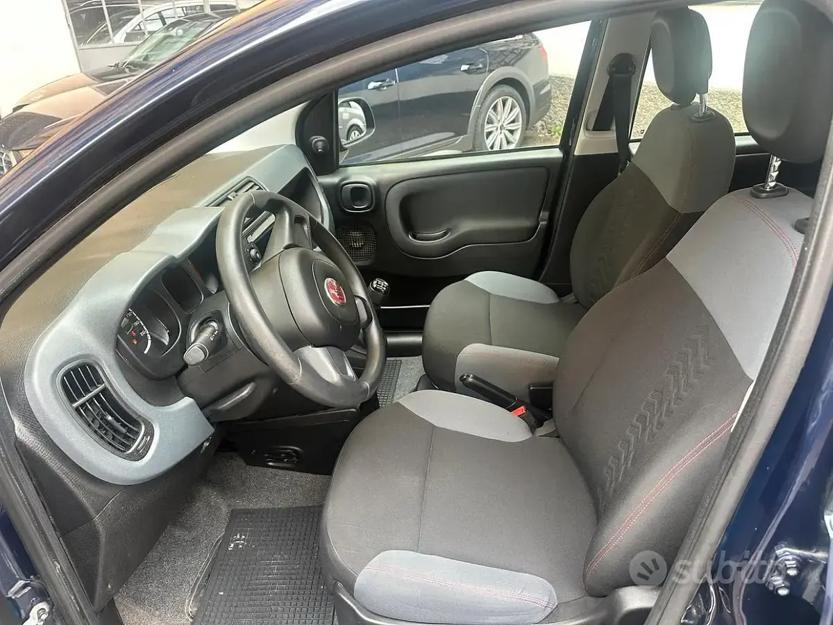 Usata Fiat Panda Easy 69 CV (50 kW) 2021 Blu Utilitaria