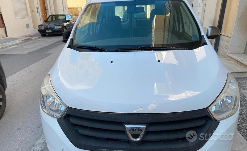 Usata Dacia Dokker 90 CV (66 kW) 2015 Bianco Monovolume