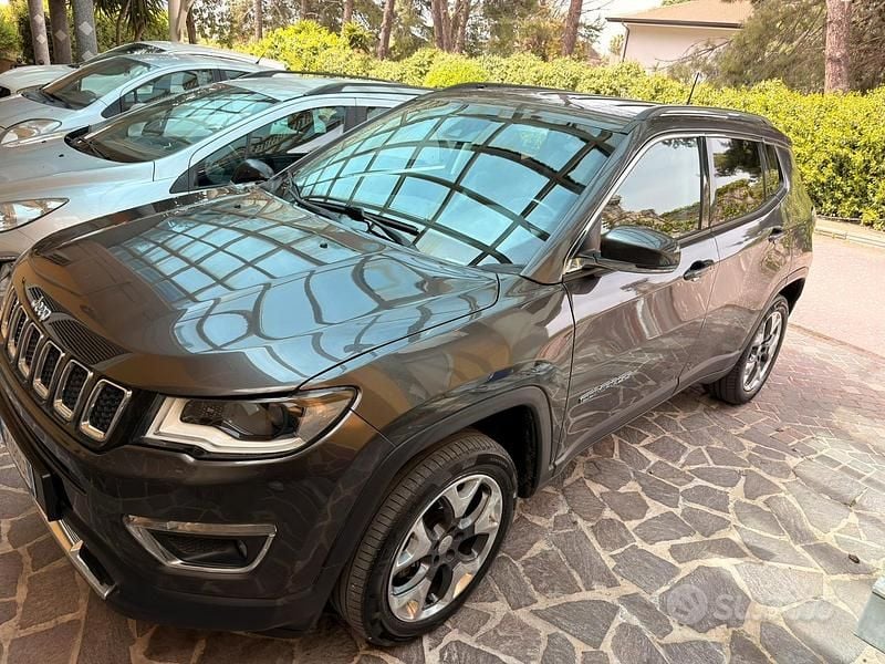 Usata Jeep Compass Limited 140 CV (102 kW) 2017 SUV