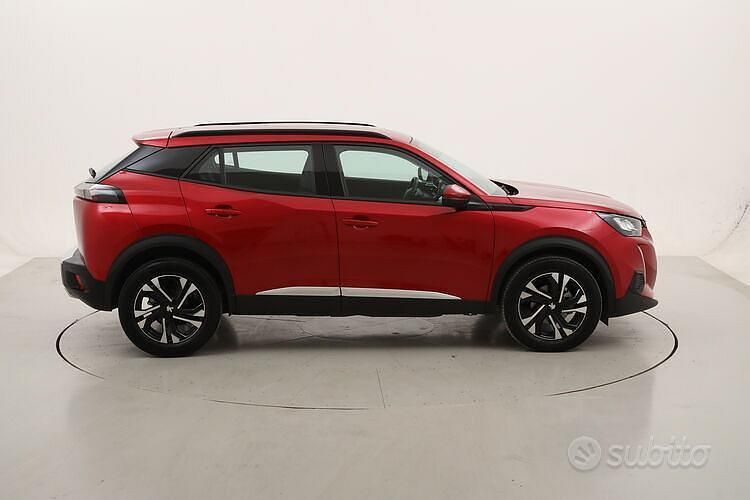 Usata Peugeot 2008 Allure 131 CV (96 kW) 2020 Rosso SUV
