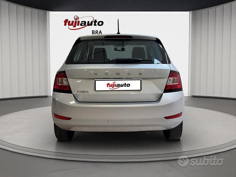 Usata Skoda Fabia Design Edition 60 CV (44 kW) 2020 Grigio Utilitaria