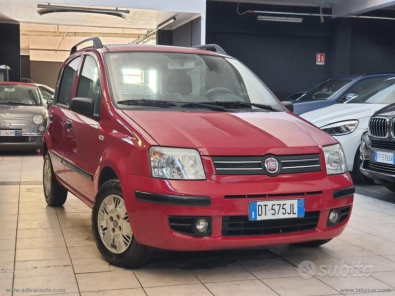 Usata Fiat Panda Dynamic 60 CV (44 kW) 2009 Rosso Utilitaria